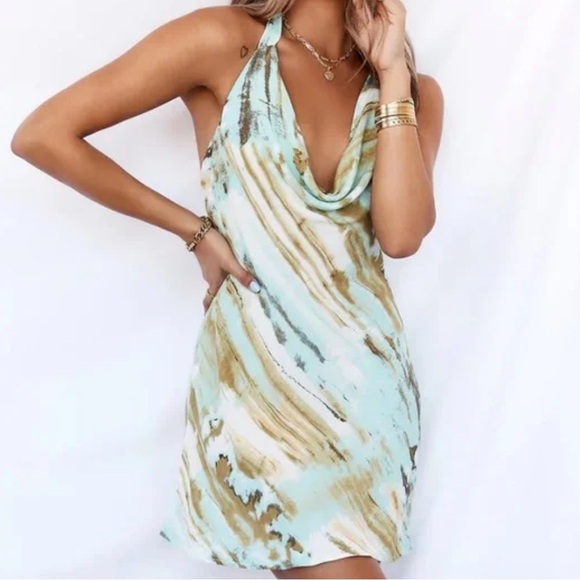 Cellecci FIGHT SONG DRESS Marble Print MINT Open Back Mini Size Medium - Picture 1 of 9